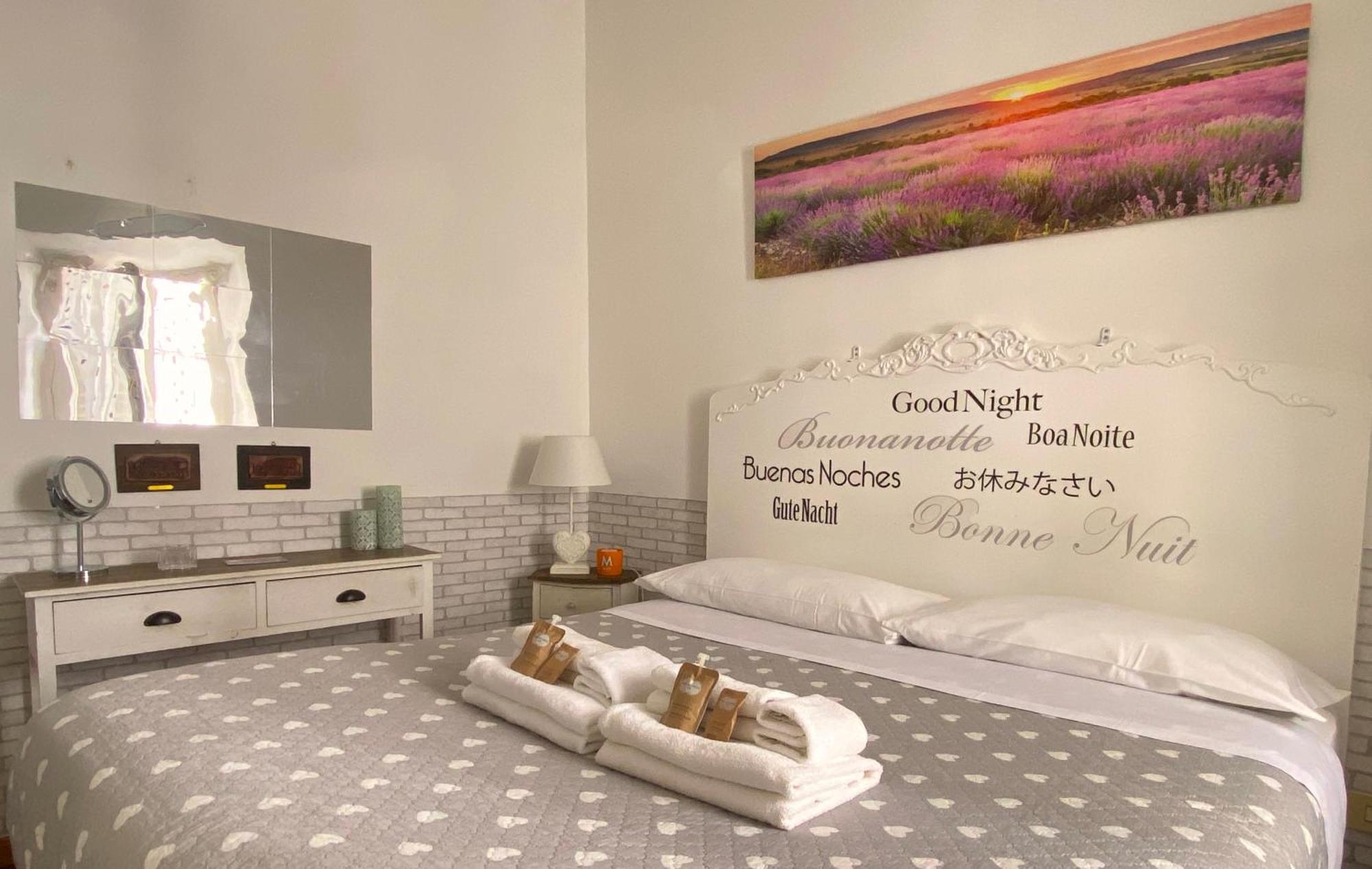 Navona "The Corner" Apartment Rome Room photo